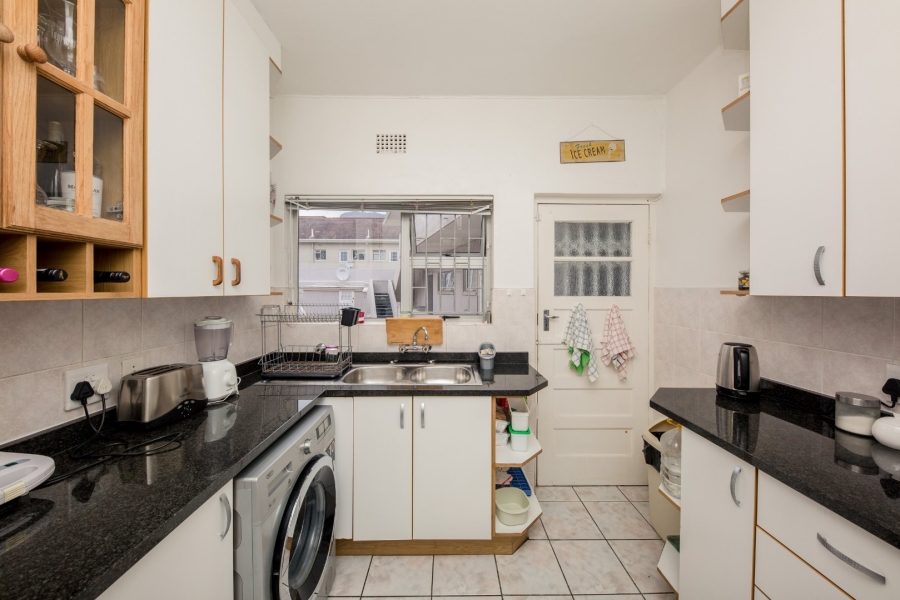 To Let 2 Bedroom Property for Rent in Rondebosch Western Cape